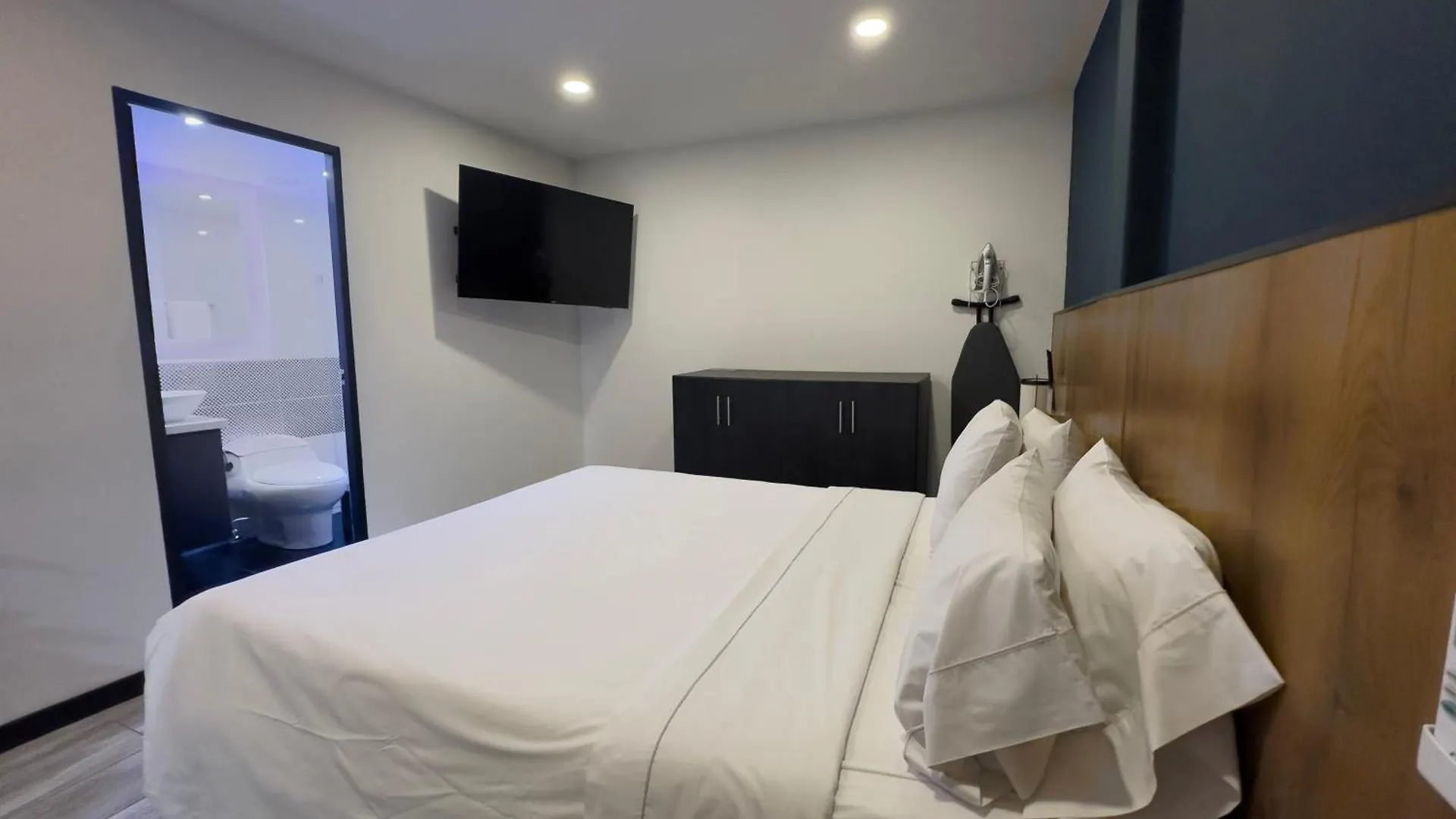 Provenza Lofts Aparthotel Medellin Colombia