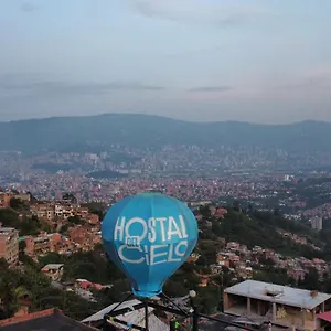 Del Cielo Auberge de jeunesse