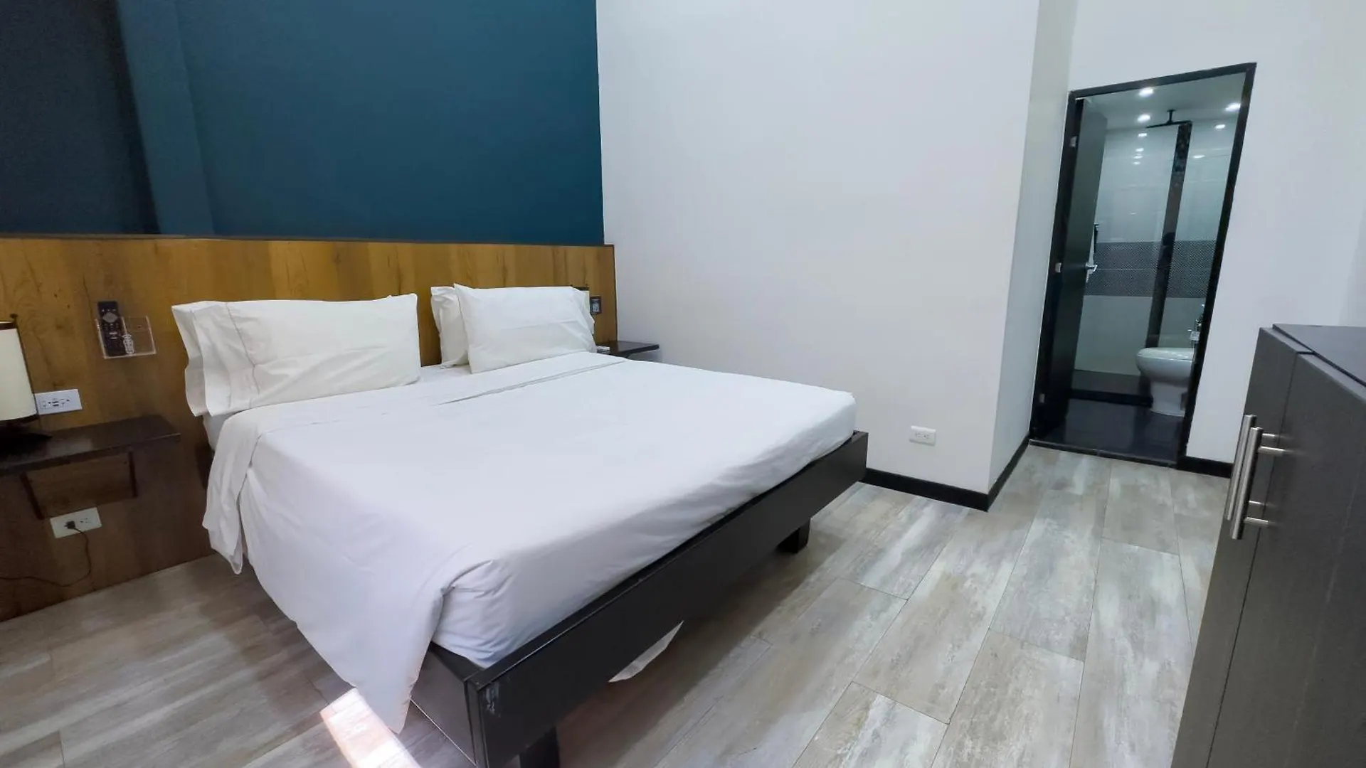 ***  Provenza Lofts Aparthotel Medellin Colombia