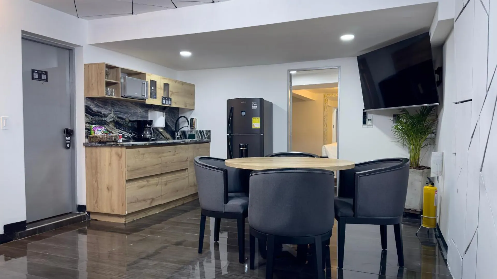 Provenza Lofts Aparthotel Medellin 3*,  Colombia